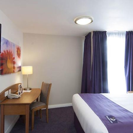Premier Inn Glenrothes Kültér fotó