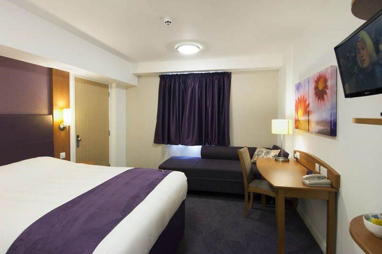 Premier Inn Glenrothes Kültér fotó